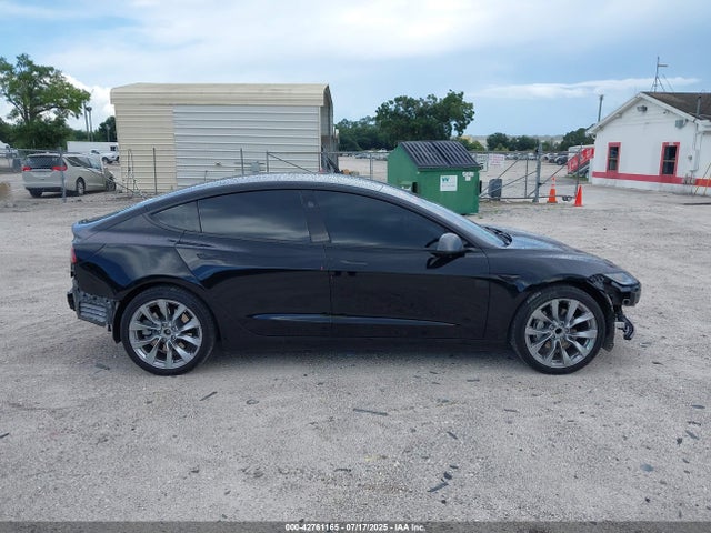 5YJ3E1EA0RF749840 Tesla 2024
