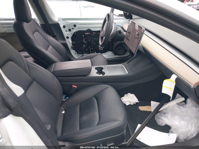 Tesla MODEL 3 2023 5YJ3E1EA6PF427958 Image 5