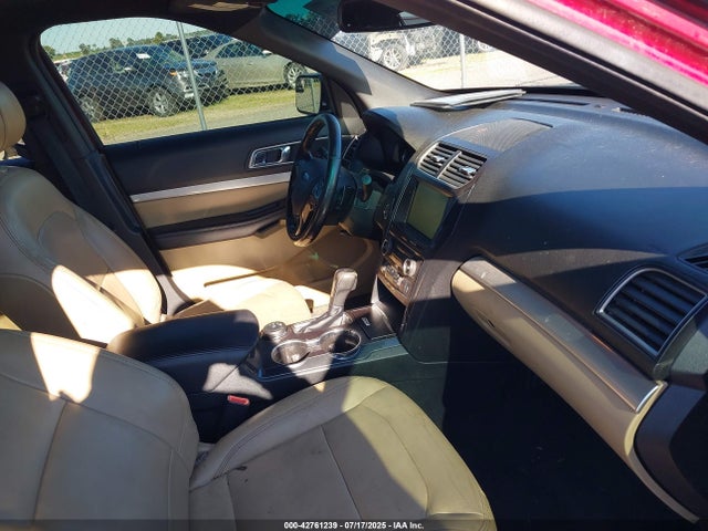 1FM5K8D83GGD28010 Ford Explorer
