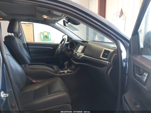 5TDDZRFH8KS926493 Toyota 2gr-fks