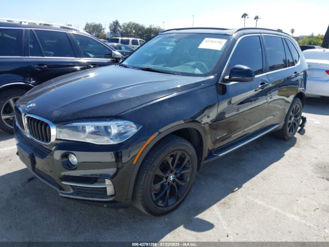 2016 BMW X5 5UXKR2C58G0R73136 Photo 1