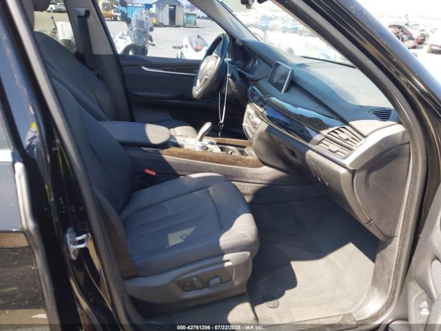 2016 BMW X5 5UXKR2C58G0R73136 Photo 4