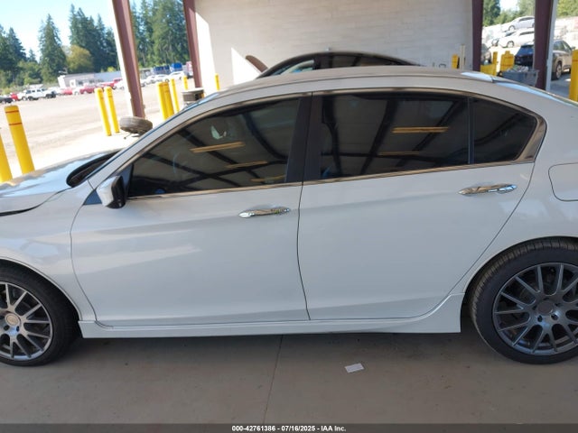 Honda k24w1 2017 1HGCR2F56HA220834 Image 15