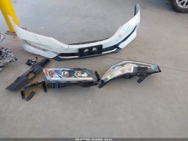 Honda k24w1 2017 1HGCR2F56HA220834 Image 12