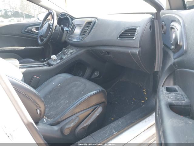 2015 CHRYSLER 200 1C3CCCDG7FN556948 Photo 4