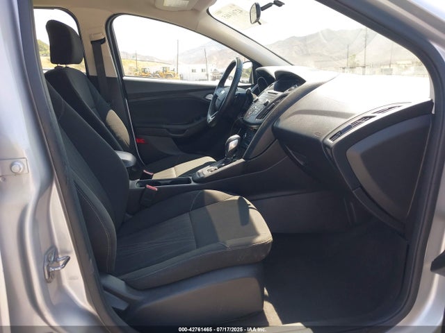 Ford 2015 2015 1FADP3F22FL220857 Image 5