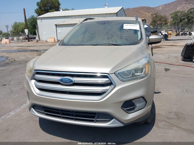 1FMCU0G95HUA82703 Ford 2017