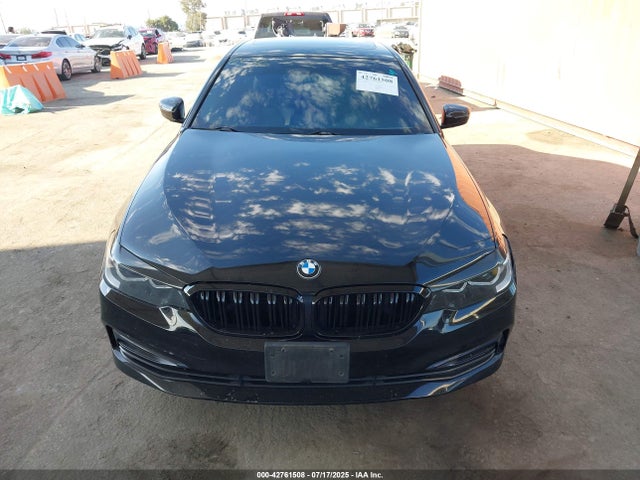 BMW 2018 2018 WBAJA9C56JB034122 Image 12