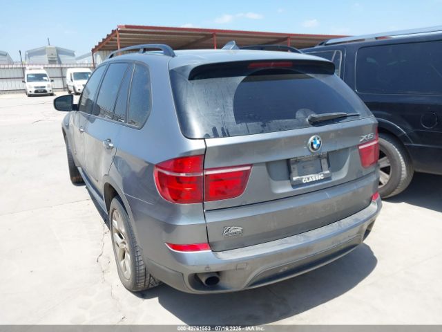 2012 BMW X5 5UXZV4C56CL750284 Photo 2
