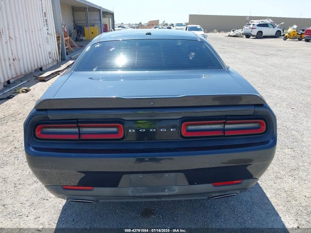2C3CDZAG1JH246381 Dodge Challenger