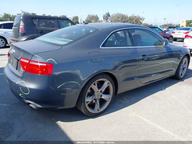 2009 AUDI A5 WAUDK78T99A026071 Photo 3
