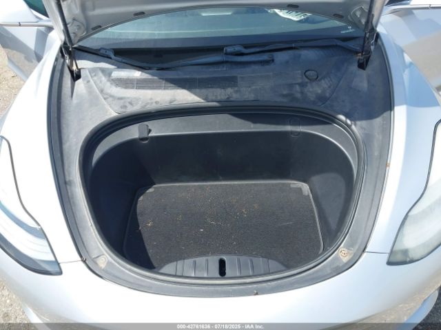 2018 TESLA MODEL 3 5YJ3E1EA1JF048664 Photo 9