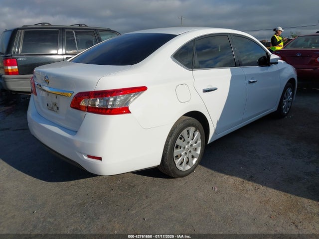 3N1AB7AP7FY382709 Nissan 2015