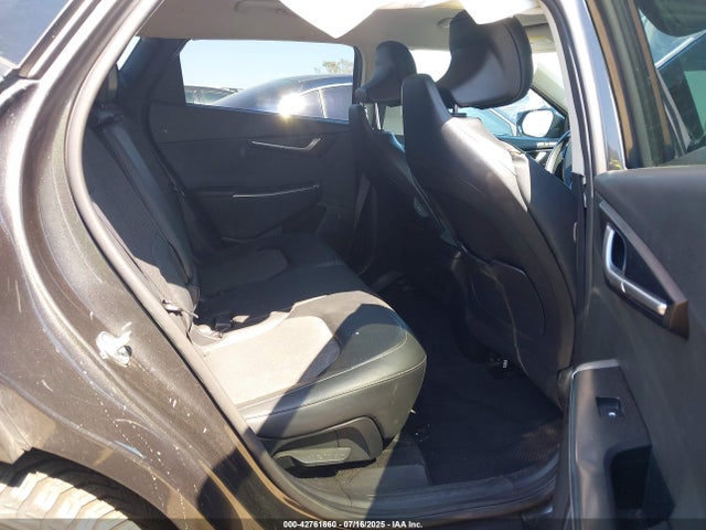 KNDC34LB1N5065068 KIA 2022