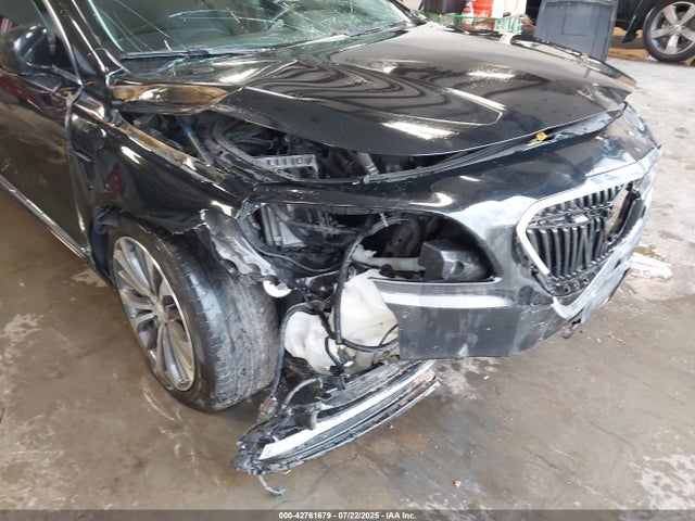 1G4ZS5SS9HU136365 Buick lgx -di: direct injection - vvt: variable valve timing - alum - gen 2