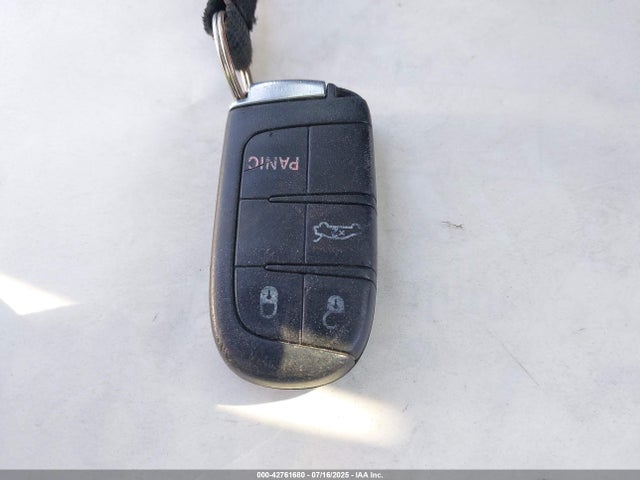 2C3CDXBG6HH546141 Dodge 2017
