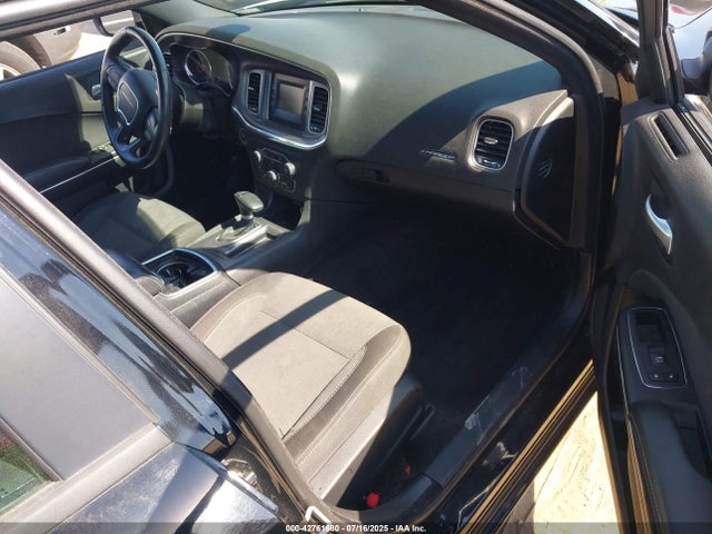 2C3CDXBG6HH546141 Dodge 2017