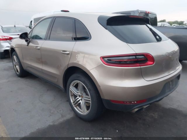 2015 PORSCHE MACAN WP1AB2A50FLB71387 Photo 2