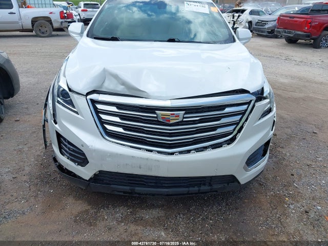 2017 CADILLAC XT5 1GYKNBRS1HZ318415 Photo 5
