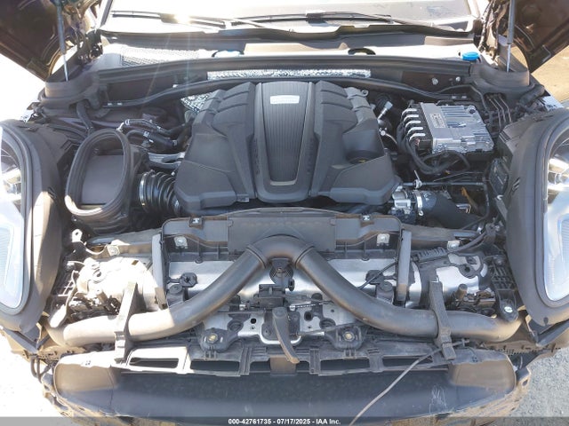 Porsche Macan 2019 WP1AB2A55KLB32336 Image 10