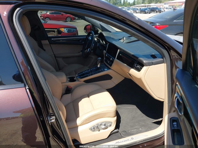 Porsche Macan 2019 WP1AB2A55KLB32336 Image 5
