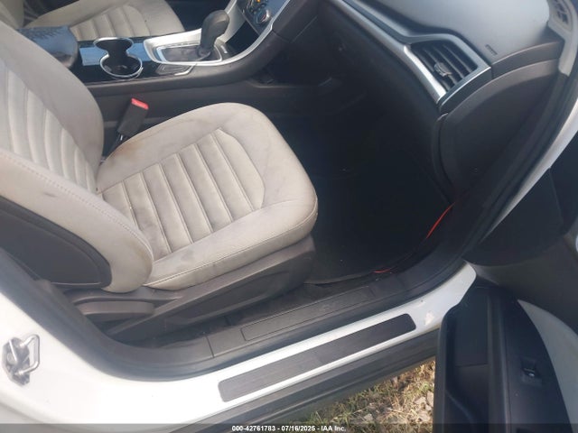 Ford 2014 2014 3FA6P0UUXER360070 Image 5