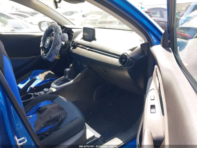 2019 TOYOTA YARIS 3MYDLBYV4KY515288 Photo 4