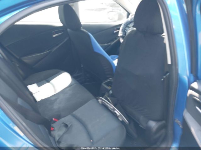 2019 TOYOTA YARIS 3MYDLBYV4KY515288 Photo 7