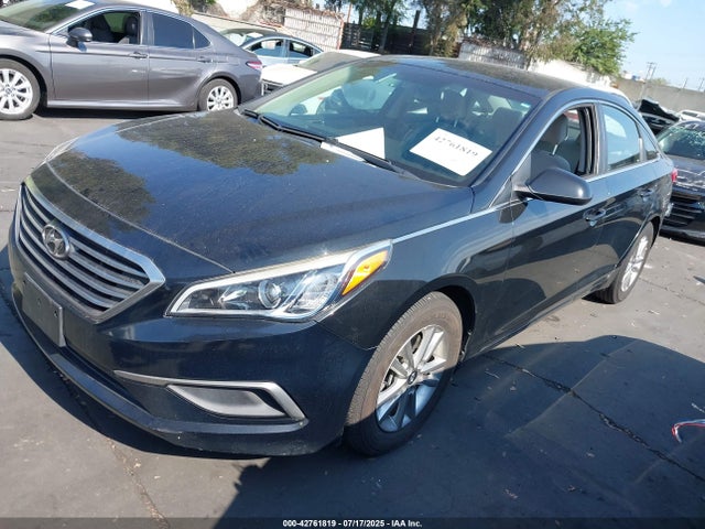 Hyundai Sonata 2017 5NPE24AFXHH446570 Image 2