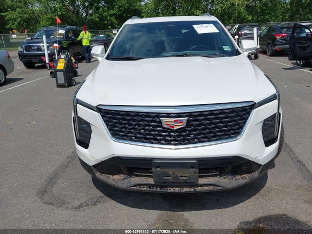 2025 CADILLAC XT4 1GYFZDR44SF115417 Photo 5