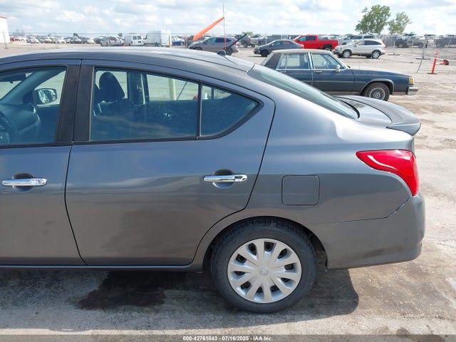 3N1CN7AP3JL816131 Nissan 2018