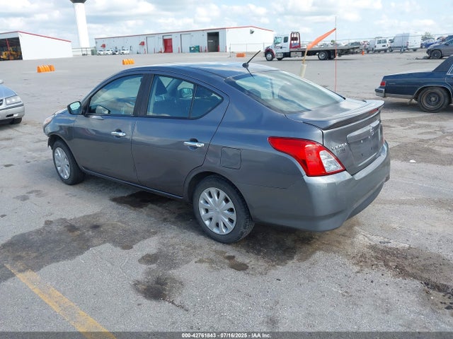 3N1CN7AP3JL816131 Nissan 2018