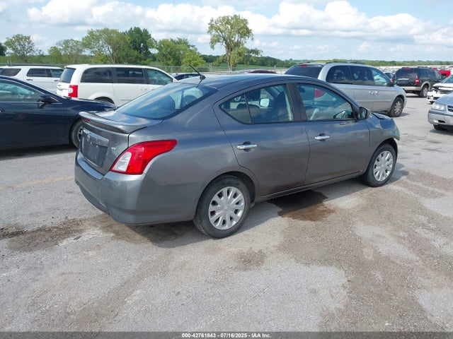 3N1CN7AP3JL816131 Nissan 2018