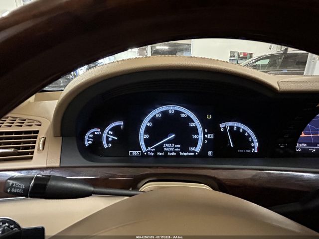 2011 MERCEDES-BENZ S 550 WDDNG8GB9BA399338 Photo 6
