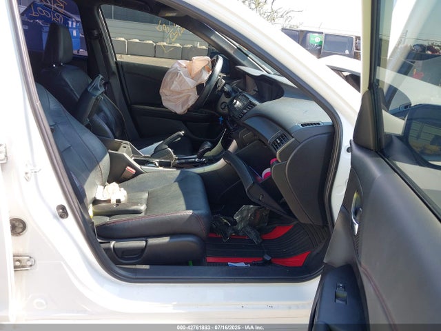 1HGCR2F19HA059053 Honda k24w1