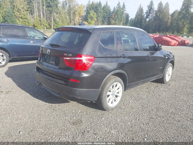 5UXWX9C57E0D30275 BMW X3