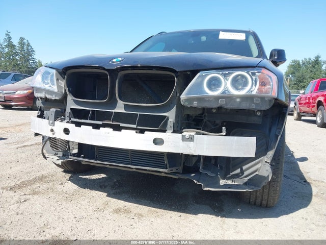 5UXWX9C57E0D30275 BMW X3