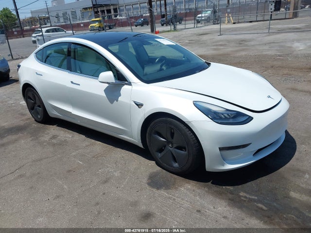 2019 TESLA MODEL 3 5YJ3E1EB3KF512970 Photo 0