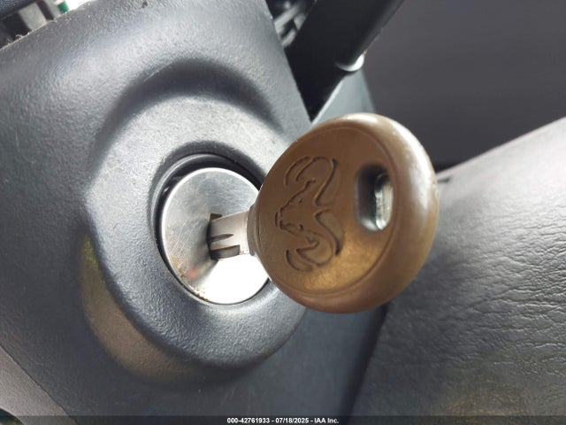Продажа на аукционе авто 2003 Dodge Neon Se, vin: 1B3ES26C03D176915, номер лота: 42761933