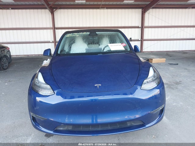 5YJYGDEEXMF075144 Tesla Model Y