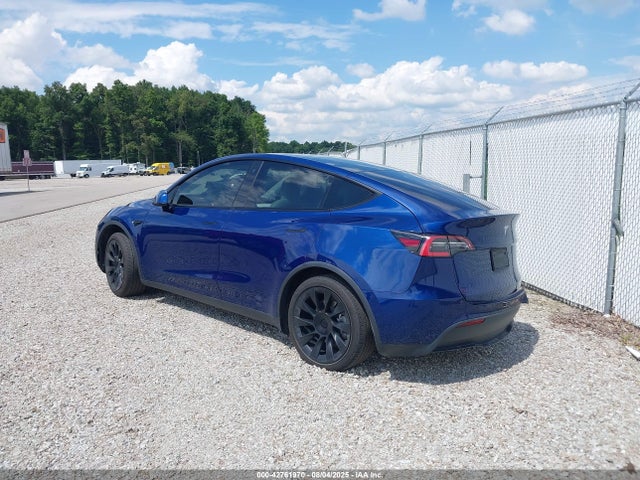 2021 TESLA MODEL Y 5YJYGDEEXMF075144 Photo 2