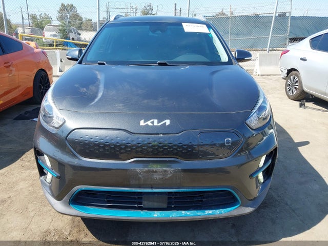 KNDCE3LG8N5135777 KIA 2022
