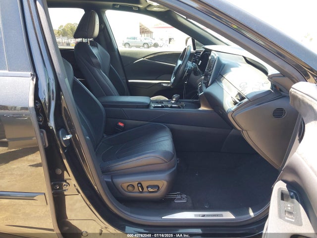 Lexus t24a-fts, 1zm+1ym 2023 2T2BCMEAXPC001578 Image 5