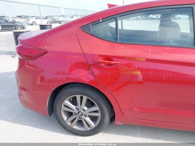 5NPD84LF8HH131905 Hyundai 2017