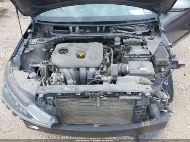 2019 HYUNDAI ELANTRA 5NPD84LF1KH428490 Photo 9