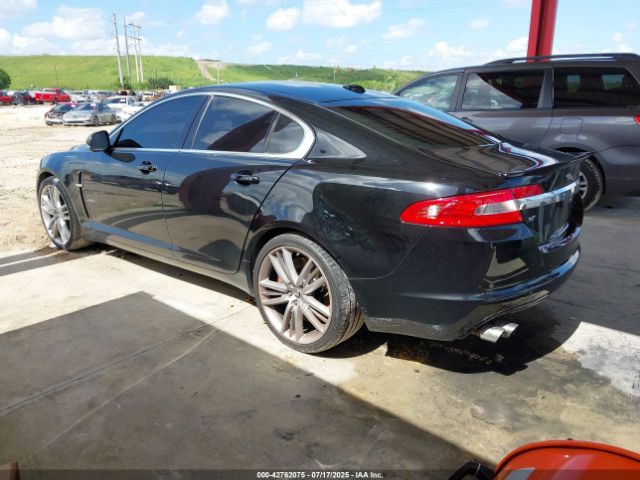 2010 JAGUAR XF SAJWA0HE2AMR63842 Photo 2