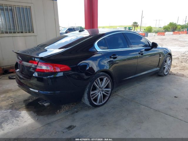 2010 JAGUAR XF SAJWA0HE2AMR63842 Photo 3