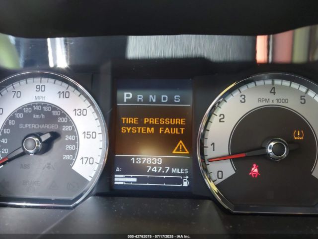 2010 JAGUAR XF SAJWA0HE2AMR63842 Photo 6