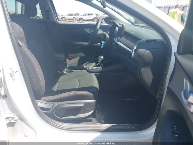 3KPF24AD8PE694581 KIA mpi nu