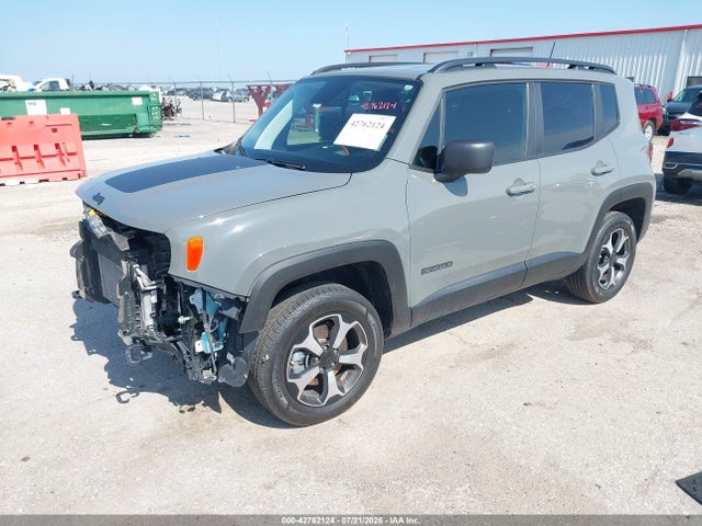 Jeep Renegade 2020 ZACNJBAB7LPL73210 Image 2